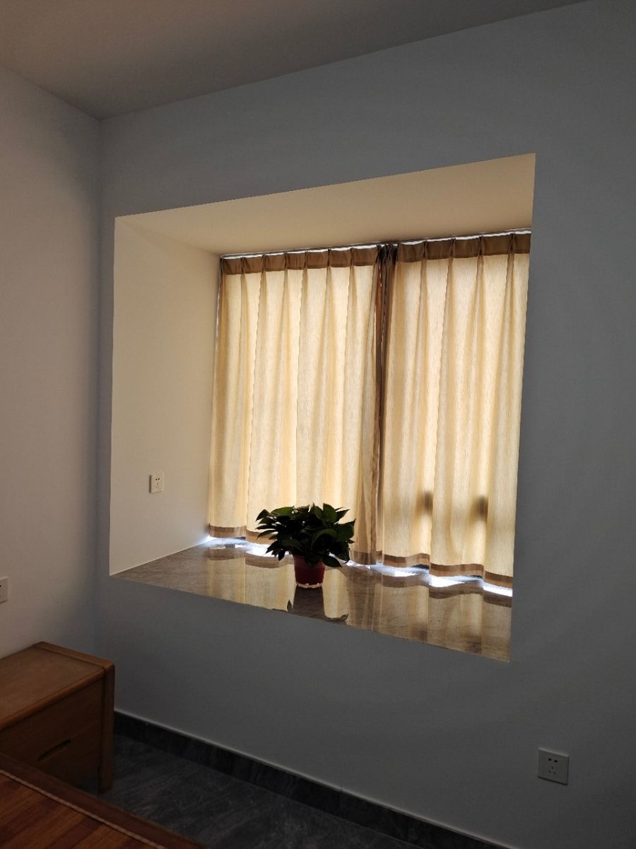 ڼž