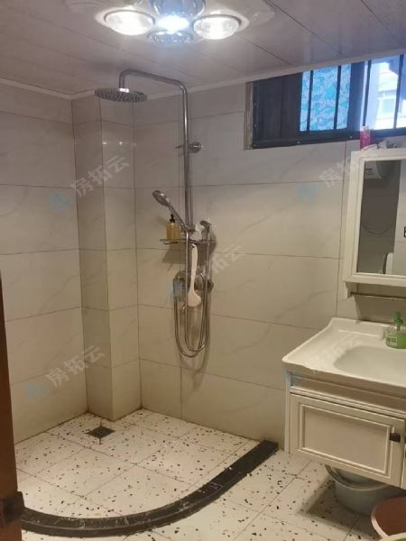 ��԰���´�