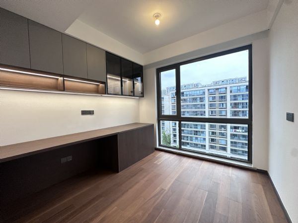 �ٰ�����