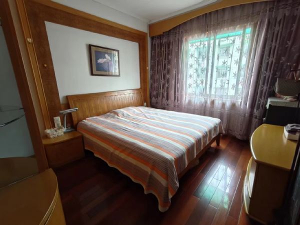 ����С��