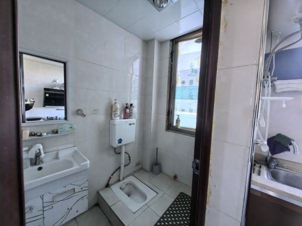 ����С��