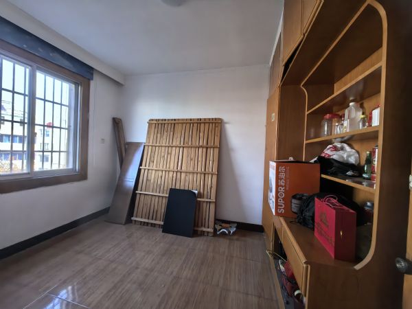 ����С��