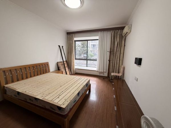 ������԰