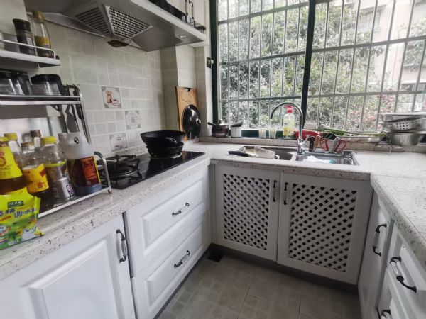 �����³�