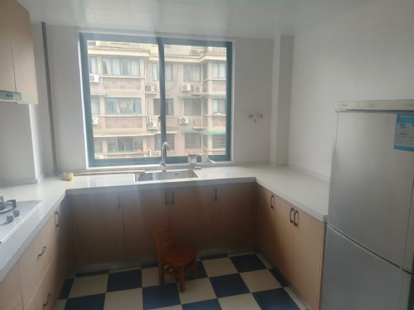 ���ճ��л�԰