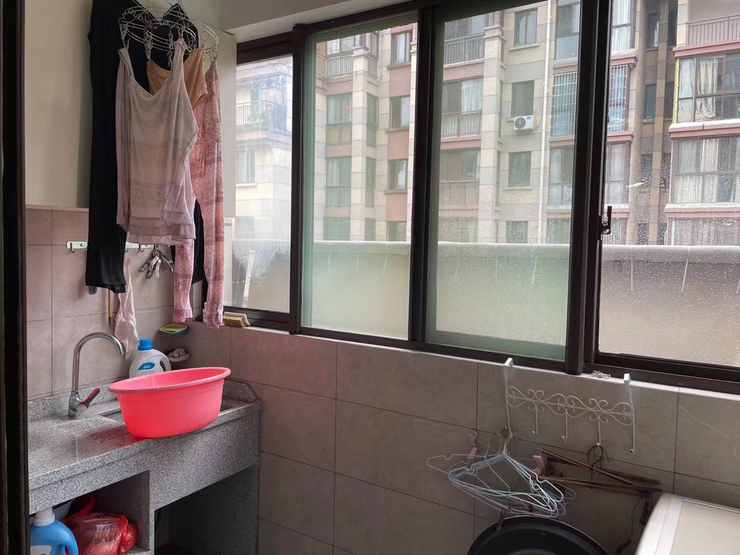 玉龙华府