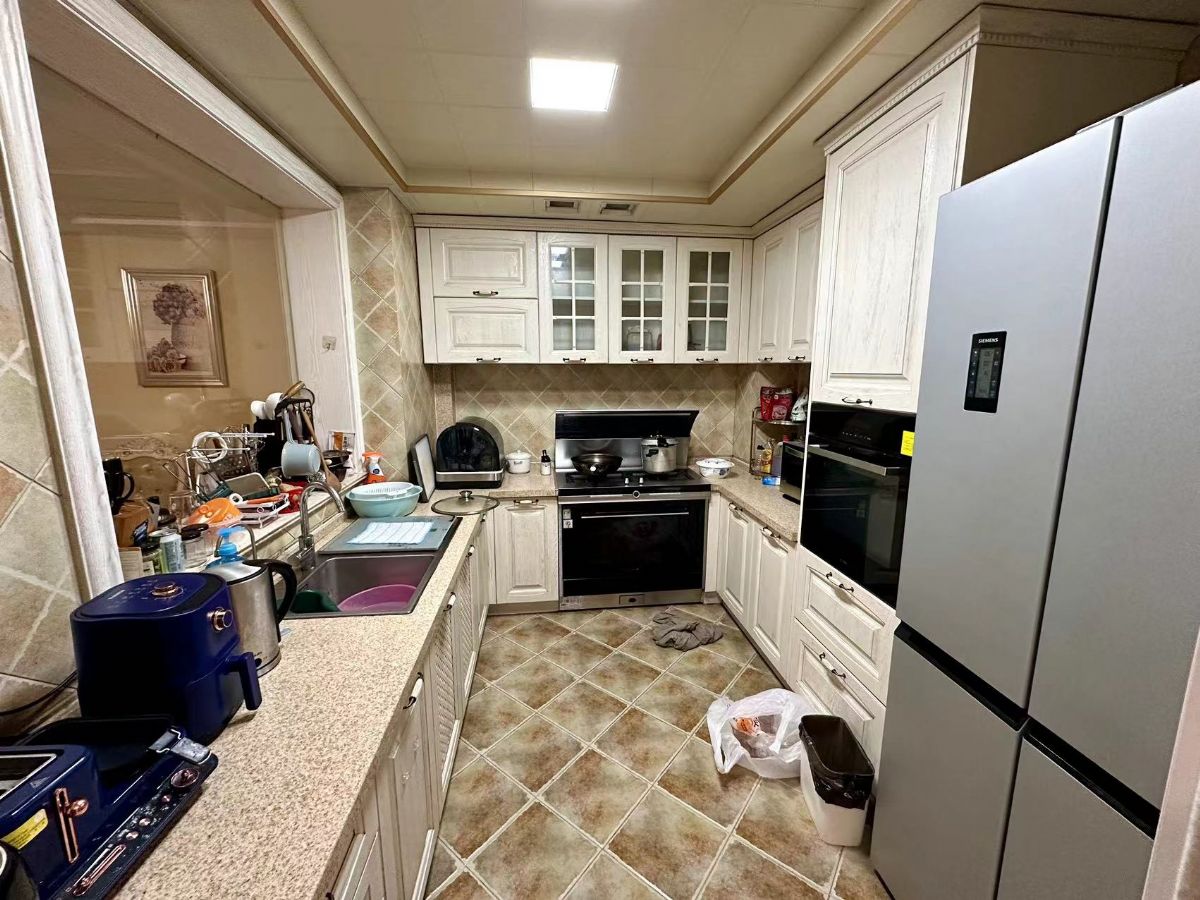 �¿�˹��������