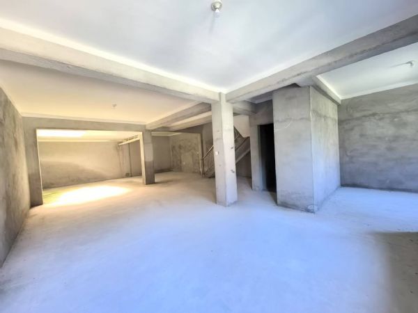 ����ɽ��