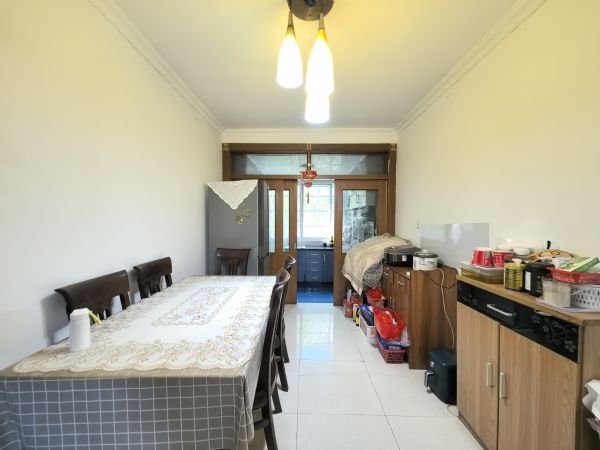 ����С��